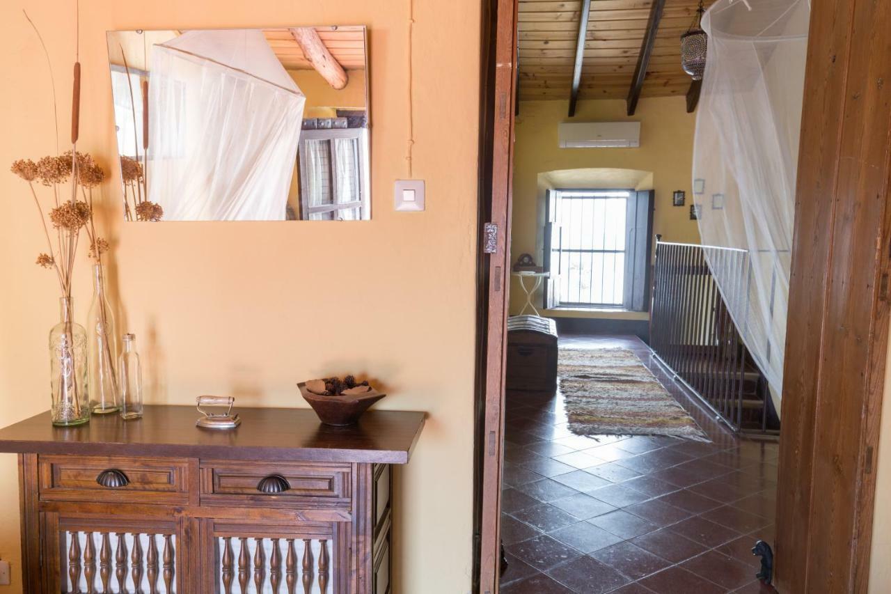 Casa Centenaria Con Encanto Zufre Exterior photo